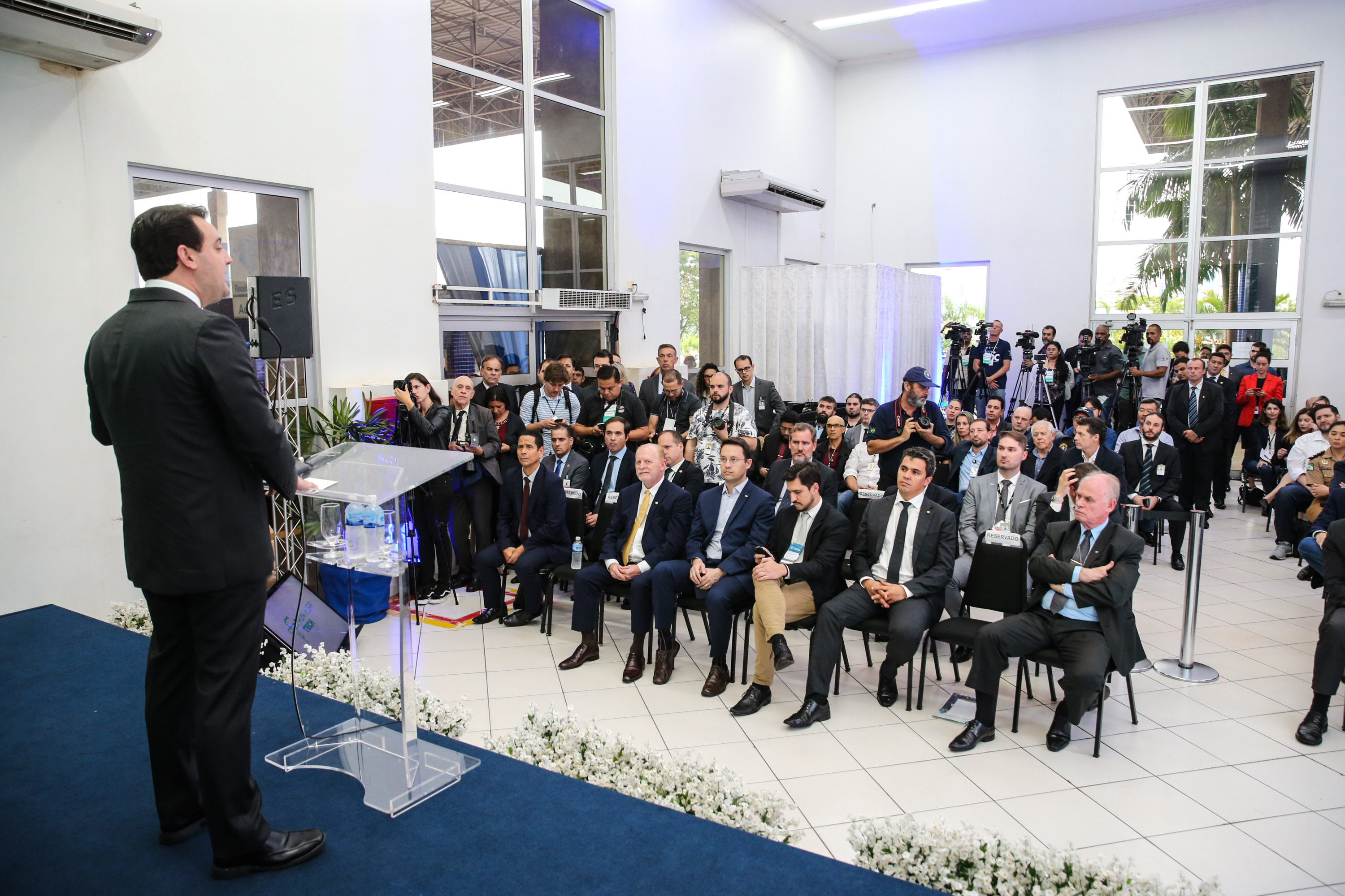 Fronteira Tech O Governador Carlos Massa Ratinho Junior e o ministro da Justiça e Segurança Pública, Sergio Moro, inauguram nesta segunda-feira (16), em Foz do Iguaçu, as operações do Fronteira Tech na Ponte Internacional da Amizade, que liga Foz do Iguaçu/PR à Ciudad del Este/PY. A iniciativa promover o uso de tecnologias digitais com foco na segurança pública. Foz do Iguaçu, 16/12/2019 - Foto: Geraldo Bubniak/AEN