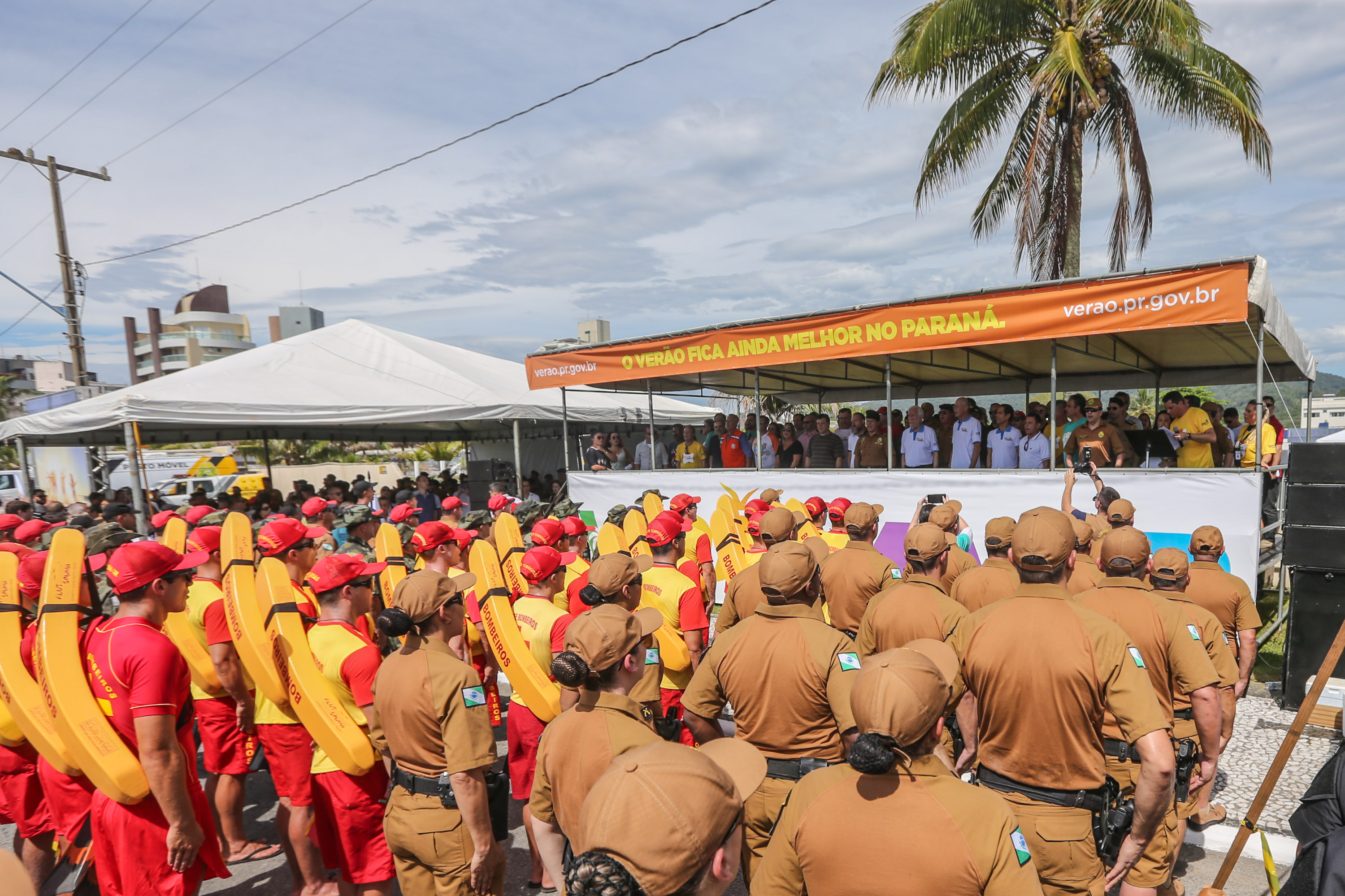 Verao Maior O vice governador Darci Piana participa neste sábado (21), do Lançamento do Verão Maior 2019/2020. O evento acontece em Matinhos e marca o início das ações dos órgãos estaduais no Litoral e nas praias de água doce nas Costas Oeste, Norte e Noroeste, durante toda a temporada até 1º de março. Matinhos, 21/12/2019 - Foto: Geraldo Bubniak/AEN