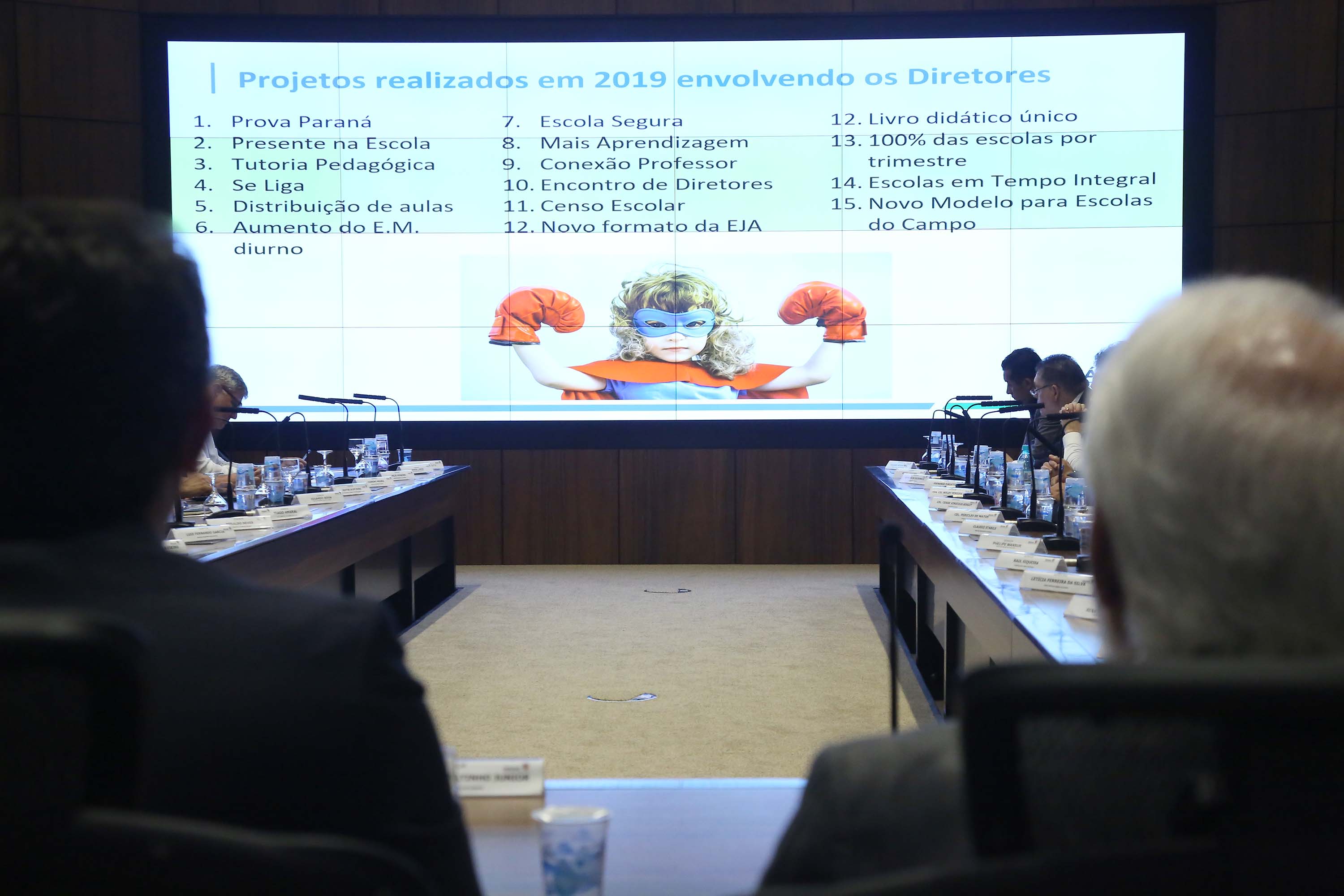 Usar jogos eletrônicos para ensinar matemática e universalizar o acesso à Internet de alta velocidade em todas as escolas da rede estadual de ensino estão entre as prioridades da Secretaria de Estado da Educação e do Esporte para 2020