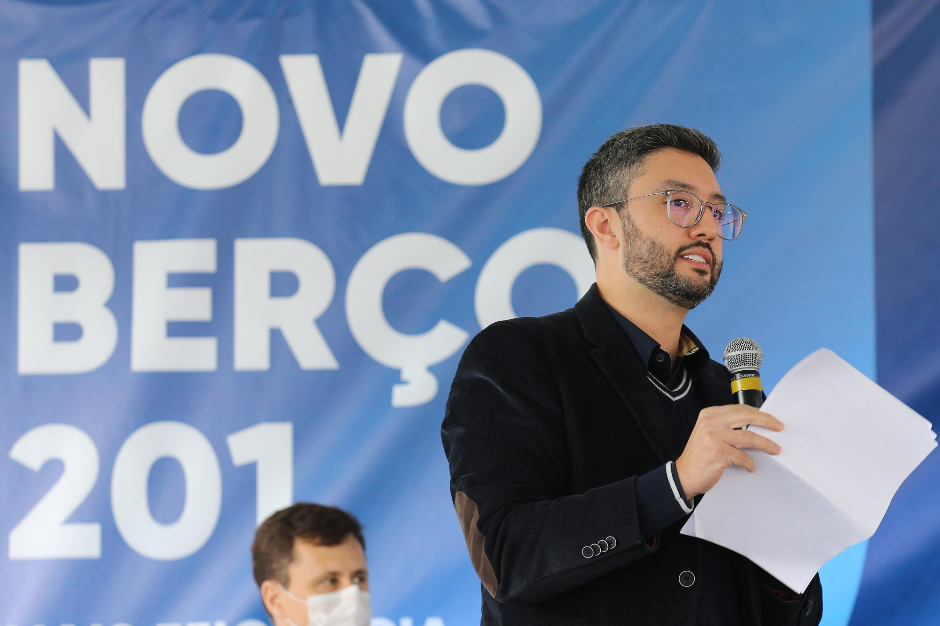 Porto O governador Carlos Massa Ratinho Júnior inaugura nesta terça-feira (22), o novo berço 201, no Porto de Paranaguá. Com investimentos de R$ 201,7 milhões, a ampliação do cais vai aumentar em 140% a capacidade atual de movimentação e autoriza a contratação do projeto para obras de derrocamento submarino do maciço rochoso conhecido como Palanganas. A remoção permitirá o aprofundamento do canal de acesso ao porto em até 14,60 metros. Paranagua, 22/09/2020 - Foto: Geraldo Bubniak/AEN