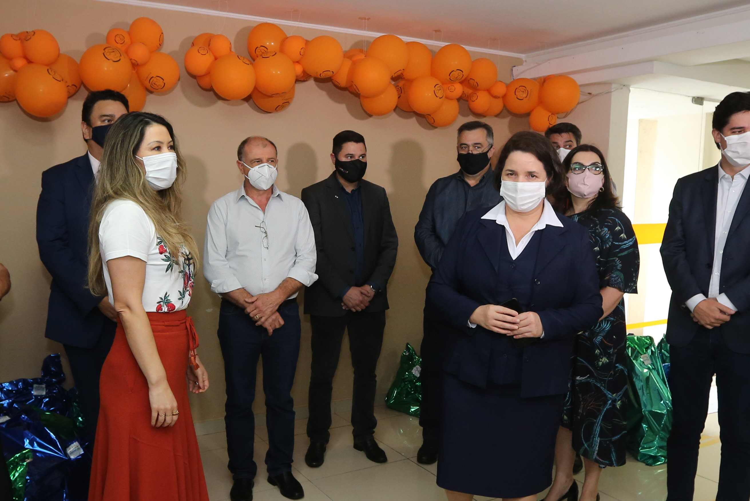Parana Pia Encerramento da Campanha Paraná Piá, idealizada pela Primeira Dama do Estado, a Srª Luciana Saito Massa juntamente com a Superintendência Geral de Ação Solidária, no Hospital da Providencia em Apucarana, nesta quinta-feira(15).O objetivo da Campanha foi arrecadar brinquedos que foram entregues em comemoração ao dia das crianças. 15/10/2020 - Foto: Geraldo Bubniak/AEN