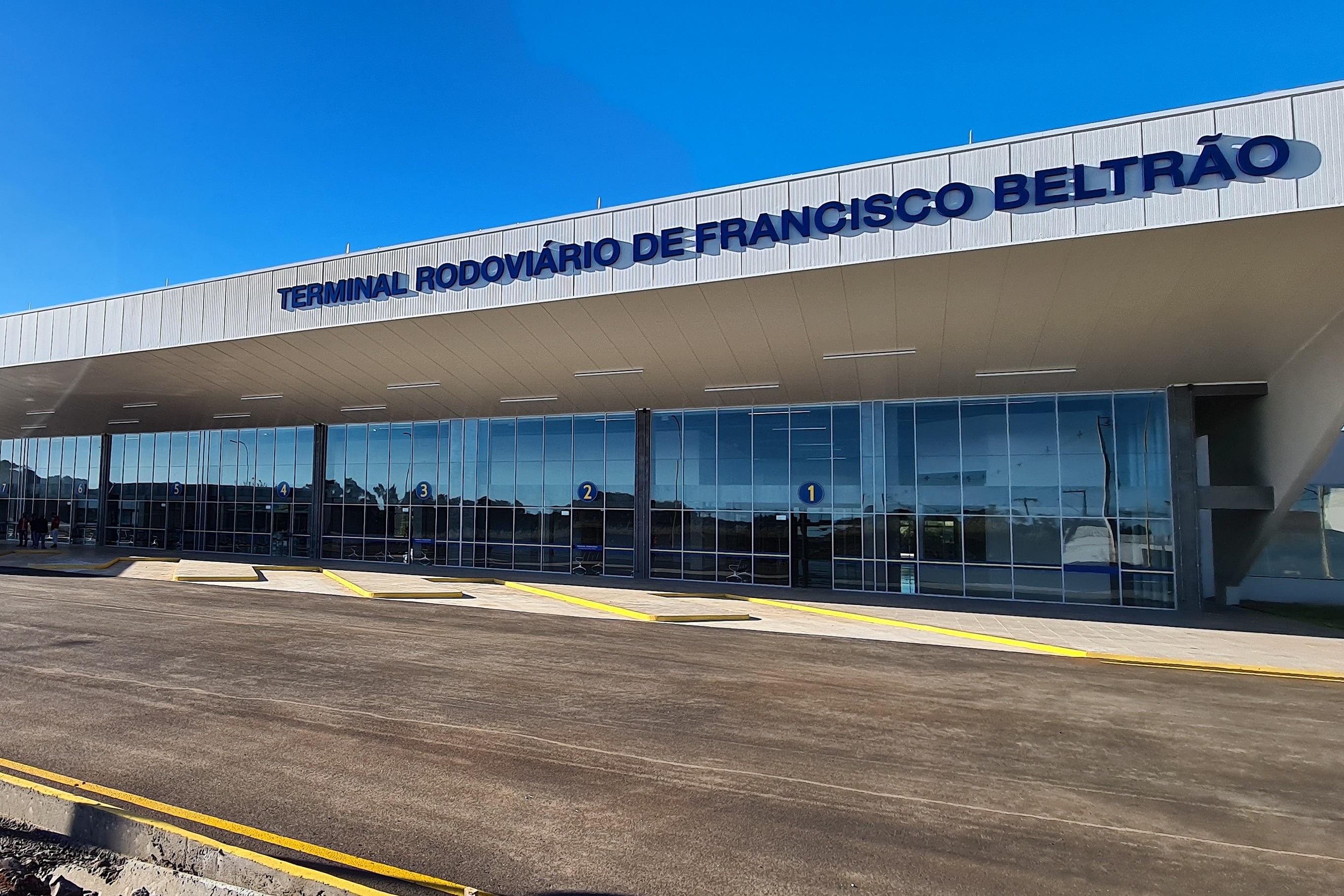 Nova rodoviária de Francisco Beltrão entra em operação