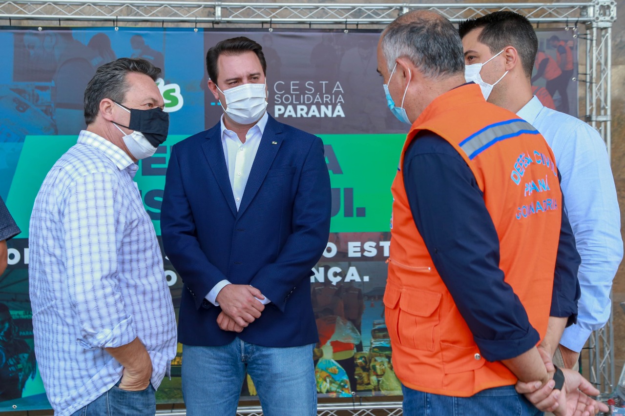 A edição 2021 da campanha Cesta Solidária Paraná, encerrada na terça-feira (06), conseguiu arrecadar mais de 200 toneladas de alimentos. . Foto: Valdelino Pontes