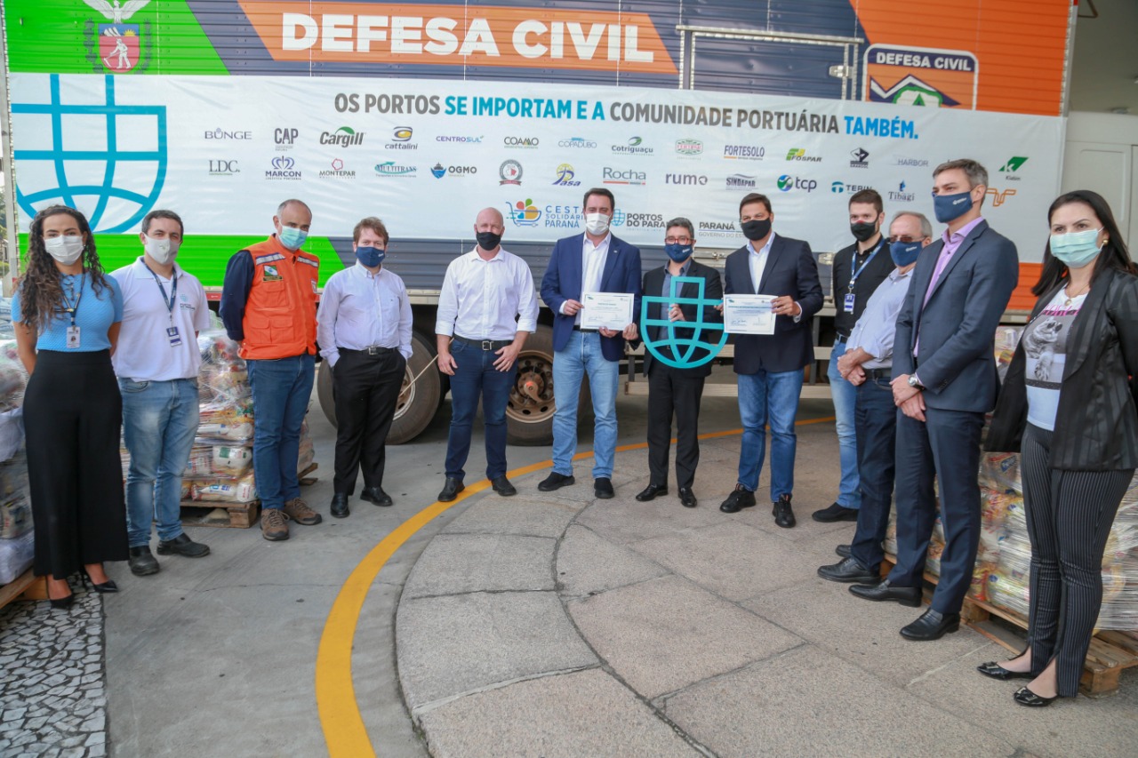 A edição 2021 da campanha Cesta Solidária Paraná, encerrada na terça-feira (06), conseguiu arrecadar mais de 200 toneladas de alimentos. . Foto: Valdelino Pontes