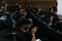 O Departamento de Polícia Penal (Deppen), por meio da Escola de Formação e Aperfeiçoamento Penitenciário (ESPEN), encerrou nesta segunda-feira (22/11) a primeira turma do Curso de Transição em Operações da Polícia Penal (CTOPP), em Curitiba. O curso objetiva promover o nivelamento dos futuros policiais penais do Estado para a ocupação fim. Na primeira turma foram 12 profissionais formados. - Curitibq, 22/11/2021 - Foto: SESP-PR