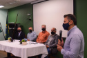 Formandos do primeiro curso de Especialização em Auditoria do SUS receberam na noite desta terça-feira (23) o diploma que permitirá atuar no controle, avaliação e auditoria dos recursos do Sistema Único de Saúde (SUS). Trinta alunos participaram da solenidade realizada no auditório da Escola de Saúde Pública do Paraná (ESPP). - Curitiba, 24/11/2021 - Foto: Américo Antonio/SESA
