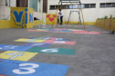A pediatria do Hospital Universitário do Oeste do Paraná (Huop) ganhou mais cor nesta terça-feira (09). Crianças e adolescentes internados no hospital tiveram a oportunidade de colocar a mão na massa durante a oficina de graffite na unidade. Com pincel e tinta na mão, a expectativa foi deixar o espaço renovado, e ainda ter o contato com uma experiência única. - Cascavel, 10/121/2021 - Foto: UNIOESTE