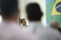  O governador Carlos Massa Ratinho Junior entregou, nesta quarta-feira (10), em cerimônia no Palácio Iguaçu, 10.229 computadores para colégios estaduais de 146 municípios do Paraná, além de mais de 2 mil equipamentos de wi-fi que vão beneficiar os alunos de todas as instituições vinculadas à Secretaria de Estado da Educação e do Esporte (Seed).  Foto: Gilson Abreu/AEN