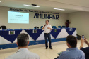 Prefeitos da Amunpar têm acesso a projetos e programas que visam o desenvolvimento sustentável - Paranavaí, 12/11/2021 - Foto: Alessandro Vieira/SEDEST