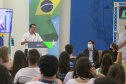 Governador do Paraná, Carlos Massa Ratinho Junior e o Secretario da Educação, Renato Feder participam do projeto Ganhando o Mundo. 