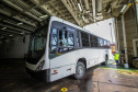Em grande operação, Porto de Paranaguá embarca 154 ônibus para a Costa do Marfim