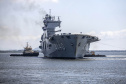 Porto de Paranaguá recebe fragata e navio-aeródromo da Marinha