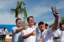 O governador Carlos Massa Ratinho Junior visitou neste sábado (9), ao lado do presidente da República, Jair Bolsonaro, o Santuário de São Miguel Arcanjo, em Bandeirantes, na Região Norte. - Bandeirantes, 09/04/2022