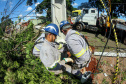  Com trabalho intenso durante a noite, Copel religa quase 90% das unidades afetadas pelo temporal - Na foto, trabalhos na área central dae Maringá: avenidas Mandacaru, XV de Novembro, Colombo e Rua Piratininga - Curitiba, 24/04/2022 Com trabalho intenso durante a noite, Copel religa quase 90% das unidades afetadas pelo temporal - Na foto, trabalhos na área central de Maringá: avenidas Mandacaru, XV de Novembro, Colombo e Rua Piratininga - Curitiba, 24/04/2022