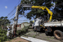  Com trabalho intenso durante a noite, Copel religa quase 90% das unidades afetadas pelo temporal - Na foto, trabalhos na área central dae Maringá: avenidas Mandacaru, XV de Novembro, Colombo e Rua Piratininga - Curitiba, 24/04/2022 Com trabalho intenso durante a noite, Copel religa quase 90% das unidades afetadas pelo temporal - Na foto, trabalhos na área central de Maringá: avenidas Mandacaru, XV de Novembro, Colombo e Rua Piratininga - Curitiba, 24/04/2022