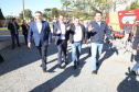 Governador entrega títulos de propriedade e confirma investimentos na Lapa