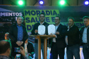 Governador entrega títulos de propriedade e confirma investimentos na Lapa