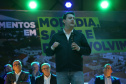 Governador entrega títulos de propriedade e confirma investimentos na Lapa