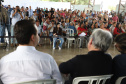 O governador Carlos Massa Ratinho Junior entregou nesta quinta-feira (12) as matrículas imobiliárias, com registro dos títulos em cartório, que regularizam a posse e o direito da moradia a 131 famílias de Ribeirão do Pinhal, no Norte Pioneiro. 
