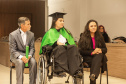 Primeira médica com tetraparesia do Brasil cola grau na Unioeste - Acadêmica Elaine Luzia dos Santos recebeu o grau de médica depois de enfrentar as sequelas de um Acidente Vascular Cerebral (AVC) que apenas adiou a conclusão do curso  -  Cascavel, 10/06/2022 - 