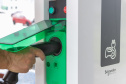Carregamento de carro elétrico no Palácio Iguaçu