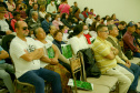  Criado para facilitar a regularização de imóveis sem registro em todo o Paraná, o programa Escritura na Mão será ampliado pelo Governo do Estado a partir de 2023. Com isso, a meta estabelecida inicialmente, de atender 16 mil famílias, deverá ser expandida a partir do firmamento de novas parcerias com os municípios e de um modelo mais simples de contratação - 