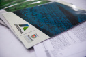  Criado para facilitar a regularização de imóveis sem registro em todo o Paraná, o programa Escritura na Mão será ampliado pelo Governo do Estado a partir de 2023. Com isso, a meta estabelecida inicialmente, de atender 16 mil famílias, deverá ser expandida a partir do firmamento de novas parcerias com os municípios e de um modelo mais simples de contratação - 
