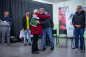  Criado para facilitar a regularização de imóveis sem registro em todo o Paraná, o programa Escritura na Mão será ampliado pelo Governo do Estado a partir de 2023. Com isso, a meta estabelecida inicialmente, de atender 16 mil famílias, deverá ser expandida a partir do firmamento de novas parcerias com os municípios e de um modelo mais simples de contratação - 