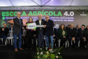 Governo entrega 19 caminhões para garantir mais eficiência a agricultura familiar e atender escolas municipais