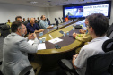 Reunião do gabinete de crise no Centro de Operações Cidade da Polícia