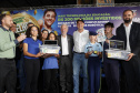 O governador Carlos Massa Ratinho Junior entregou nesta terça-feira (31) uma remessa de 77.300 equipamentos de informática que serão distribuídos pela Secretaria de Estado da Educação (Seed) às escolas da rede estadual de ensino.