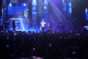 Praias de Matinhos e Pontal lotam durante shows de Leonardo e da dupla Bruno & Barretto