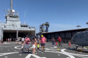   Mais de 3,5 mil pessoas visitam embarcações da Marinha no Porto de Paranaguá
