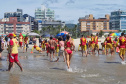 Corpo De Bombeiros forma novos Guarda-Vidas Civil durante o Verão Maior Paraná
