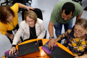 Ação da Celepar, inclusão social e digital de idosos é premiada e se torna referência no País