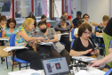 Curitiba, 08 de fevereiro de 2023 - Curso de smartfone para a terceira idade promovido pelo Celepar no Paraná Previdência.
