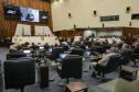 Na abertura dos trabalhos, Ratinho Junior entrega balanço de 2022 à Assembleia 
