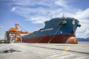 Navio chega para carregar quase 108 mil toneladas de farelo de soja no Porto de Paranaguá