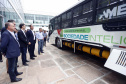 Apresentação do ônibus a gás