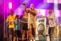 SHOWS