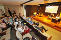 Lançamento do livro do Museu Oscar Niemeyer reúne artistas, curadores e patronos da instituição
