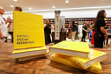 Lançamento do livro do Museu Oscar Niemeyer reúne artistas, curadores e patronos da instituição