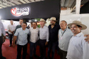Darci Piana exalta importância da agroindústria do Paraná durante visita à ExpoUmuarama