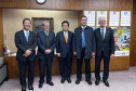 O governador Carlos Massa Ratinho Junior participou nesta terça-feira (07) de uma reunião com o vice-ministro da Agricultura, Silvicultura e Pesca do Japão, Atsushi Nonaka.