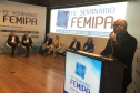 Saúde participa de seminário para alinhar e qualificar estratégias de assistência à saúde no Paraná