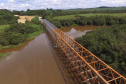 Ponte metálica entre a Lapa e Campo do Tenente está ficando com cara nova 