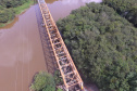 Ponte metálica entre a Lapa e Campo do Tenente está ficando com cara nova 