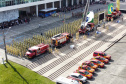 Nesta quinta-feira (25), mais 419 novos profissionais passaram a integrar o Corpo de Bombeiros Militar do Paraná. A formatura aconteceu no Palácio Iguaçu, com a presença do governador Carlos Massa Ratinho Junior, que destacou o fato desta ser a maior contratação nos últimos 10 anos, além de ser a primeira que ocorre após a autonomia da corporação, aprovada em dezembro de 2022.