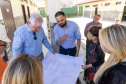 Secretário de Estado da Educação visita escola em Campo Largo e formaliza início de obras de reforma na instituição