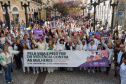Curitiba, 22 de julho de 2023 - Dentro da programação da Campanha Paraná Unido no Combate ao Feminicídio, promovido pelo Governo do Estado, aconteceu caminhada pela Rua XV de Novembro, centro de Curitiba, com a participação da modelo Luiza Brunet.